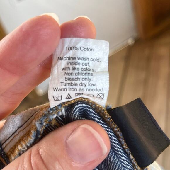 J.Crew Women's Distressed Denim Jean Shorts Size 27 Waist - Picture 6 of 6